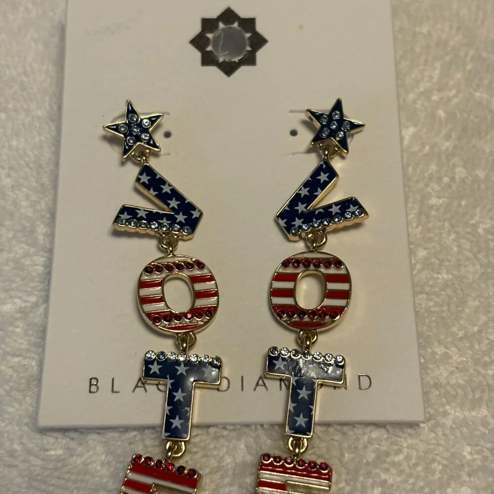Vote Ear Rings - Picture 2 of 4